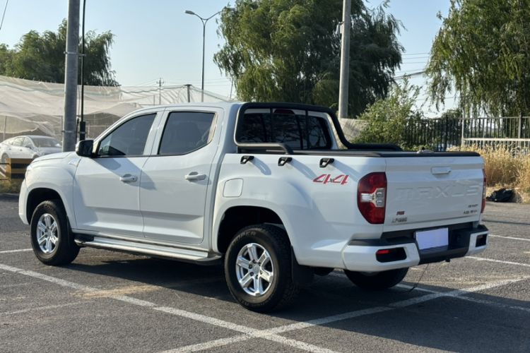Used SAIC MAXUS T60 2017 2.0T Gasoline Automatic 4x4 High-Ride Elite Standard Cabin Exterior 3