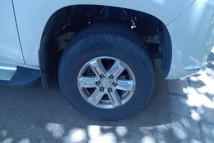 Used SAIC MAXUS T60 2017 2.4L Gasoline Manual 4x4 High-Profile Elite Standard Cabin Exterior 7