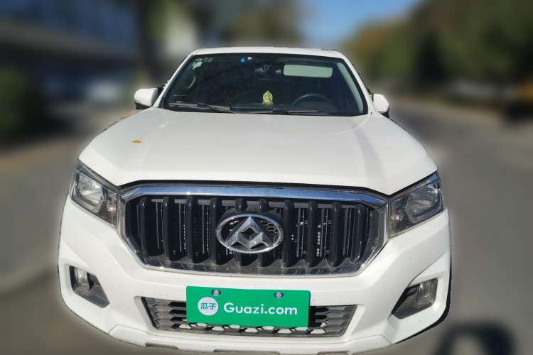 Used SAIC MAXUS T60 2017 2.0T Gasoline Automatic Two-Wheel Drive High-Ride Elite Standard Cabin Front