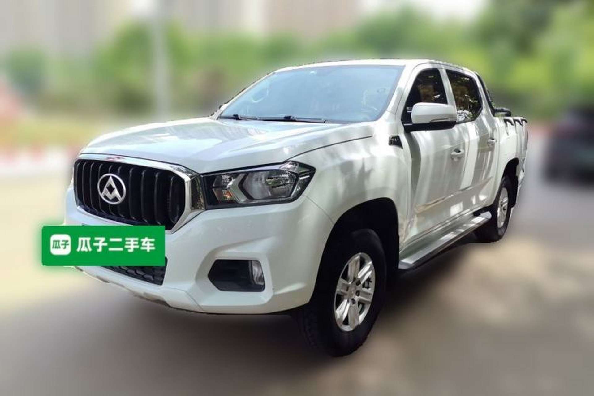 Used SAIC MAXUS T60 2017 2.0T Gasoline Automatic Two-Wheel Drive High-Ride Comfort-Grade Standard Cabin Front Left 45 Deg