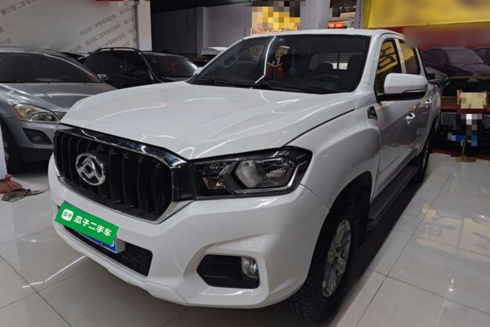 Used SAIC MAXUS T60 2017 2.8T Diesel Automatic 4x4 High-Ride Comfort Edition Standard Cabin China V Emission Standard Front Left 45 Deg
