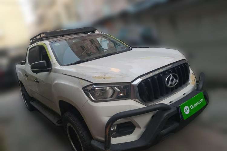 Used SAIC MAXUS T60 2017 2.8T Diesel Automatic 2WD High-Ride Comfort Plus Long-Body Emission Standard V Front Right 45 Deg