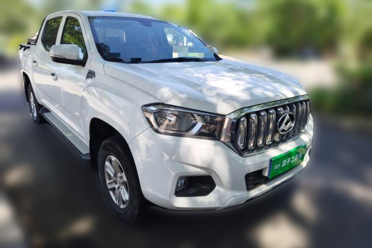 Used SAIC MAXUS T60 2017 2.0T Gasoline Automatic Two-Wheel Drive High-Ride Comfort-Grade Standard Cabin Front Right 45 Deg