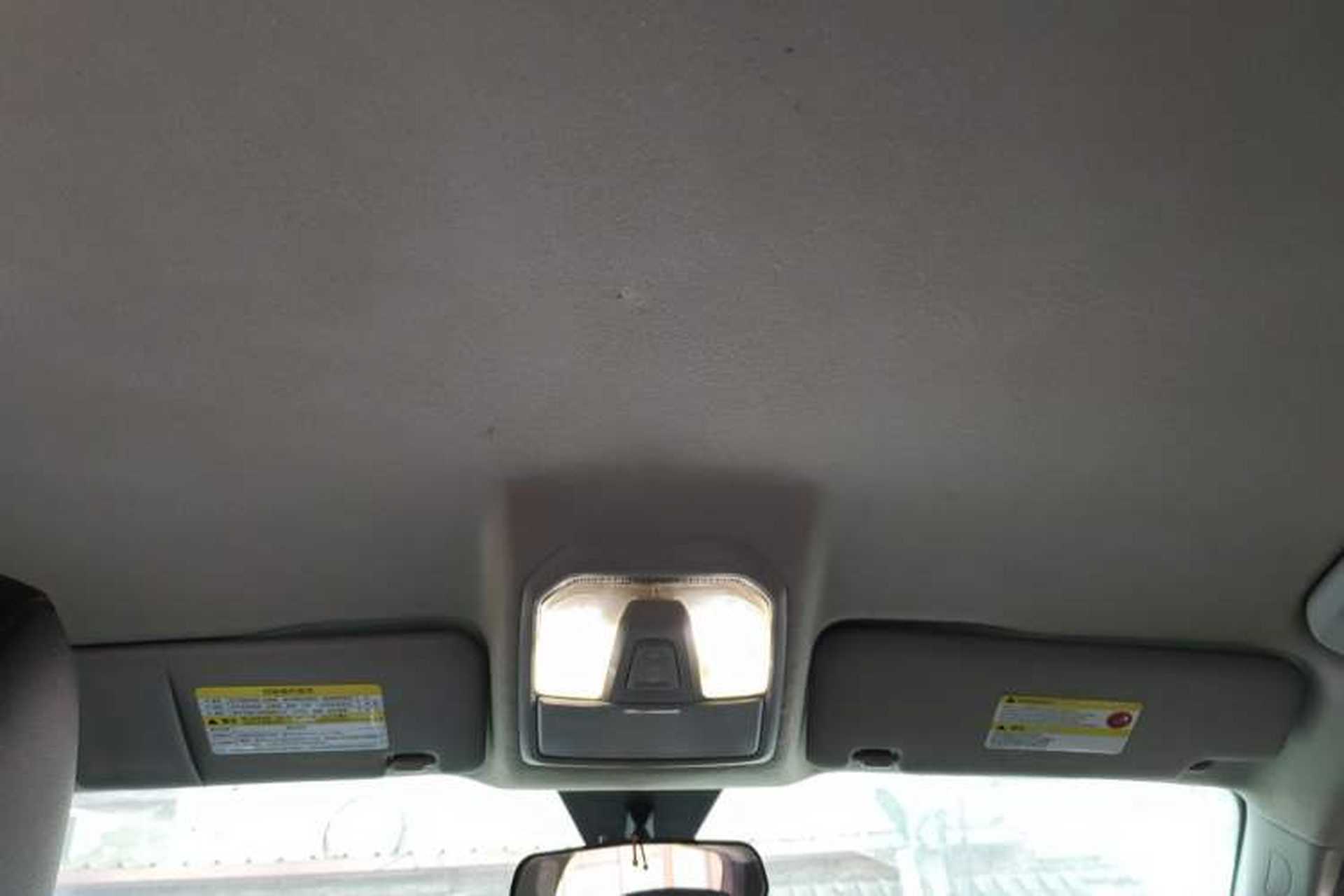 Used SAIC MAXUS T60 2017 2.0T Gasoline Automatic 4x4 High-Ride Elite Standard Cabin Headliner