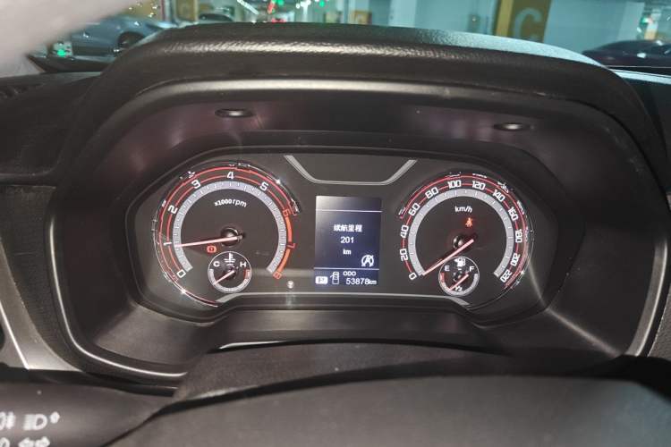 Used SAIC MAXUS T60 2017 2.0T Gasoline Automatic Two-Wheel Drive High-Ride Elite Standard Cabin Instrument Cluster