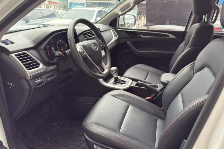Used SAIC MAXUS T60 2017 2.0T Gasoline Automatic Two-Wheel Drive High-Ride Elite Standard Cabin Left Front Seat