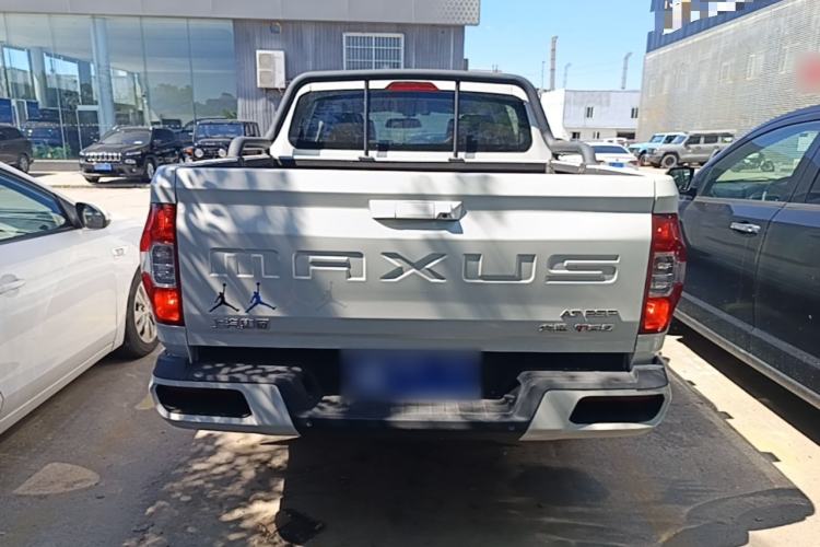 Used SAIC MAXUS T60 2017 2.0T Gasoline Automatic Two-Wheel Drive High-Ride Elite Standard Cabin Rear