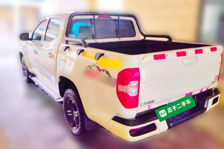 Used SAIC MAXUS T60 2017 2.8T Diesel Automatic 2WD High-Ride Elite Version Standard Cab China V Emission Standard Rear Left 45 Deg