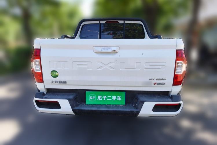 Used SAIC MAXUS T60 2017 2.0T Gasoline Automatic Two-Wheel Drive High-Ride Comfort-Grade Standard Cabin Rear