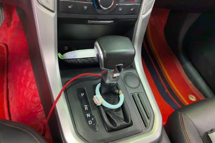 Used SAIC MAXUS T60  Gear Lever