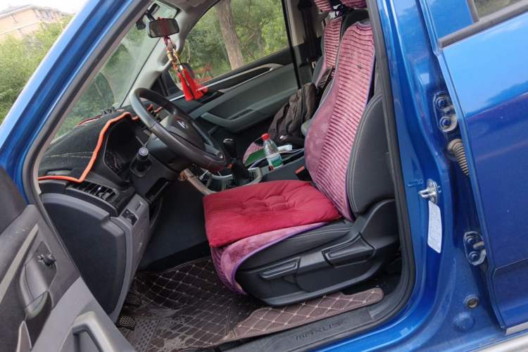 Used SAIC MAXUS T60 2019 2.4L Gasoline Manual Two-Wheel-Drive High-Ride Pioneer Edition Standard Cab Left Front Seat