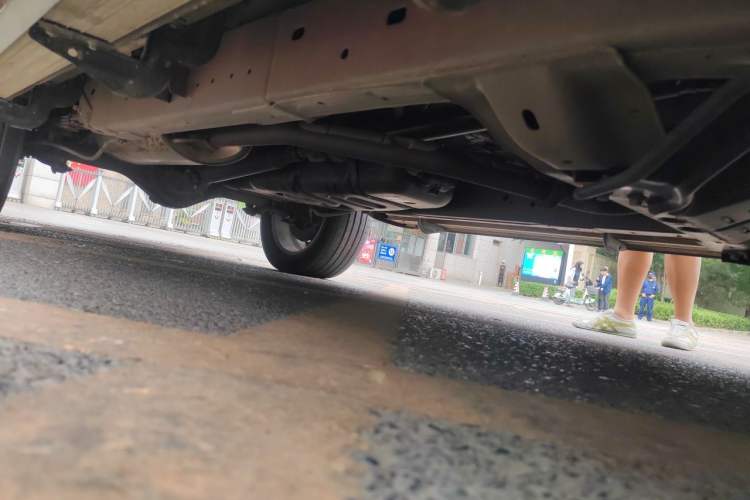 Used SAIC MAXUS T60  Chassis Front Right