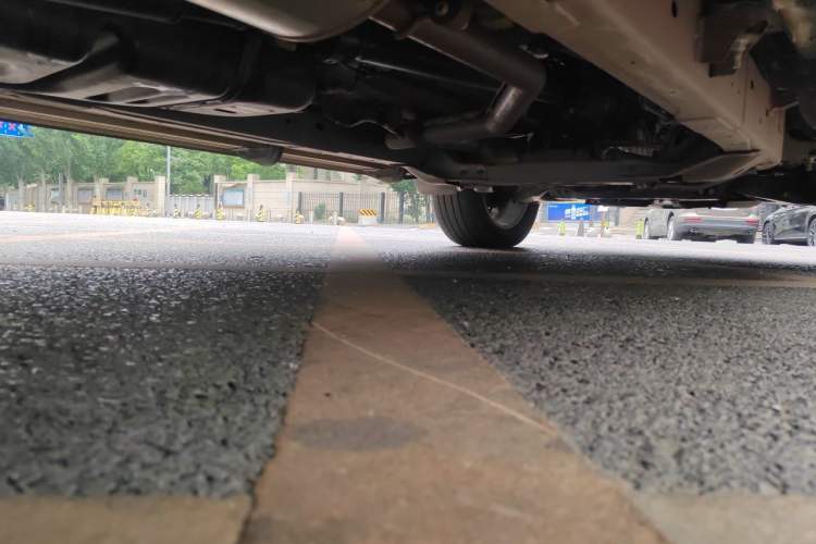 Used SAIC MAXUS T60  Chassis Rear Right