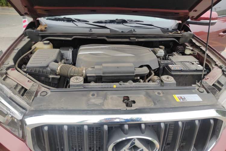 Used SAIC MAXUS T60  Engine Bay