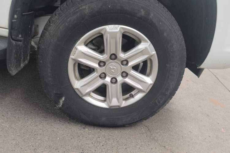 Used SAIC MAXUS T60 2019 2.0T Gasoline Automatic Transmission Two-Wheel Drive High Ground Clearance Comfort Edition Standard Cabin China VI Emmission Standards Exterior 1