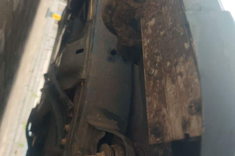 Used SAIC MAXUS T60 2020 2.0T Diesel Automatic 4x4 High-Ride Pioneer Edition Long-Body China VI Chassis Front Right