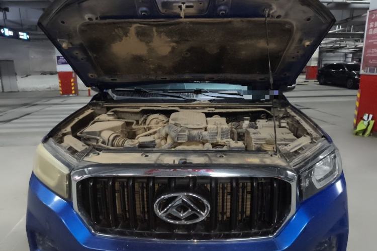 Used SAIC MAXUS T60 2020 2.0T Diesel Manual 4x4 High-Ride Pioneer Edition Long Wheelbase China VI Standard Engine Bay