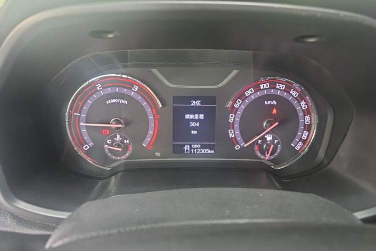 Used SAIC MAXUS T60 2020 2.0T Diesel Manual 4x4 High-Ride Pioneer Edition Long Wheelbase China VI Standard Instrument Cluster