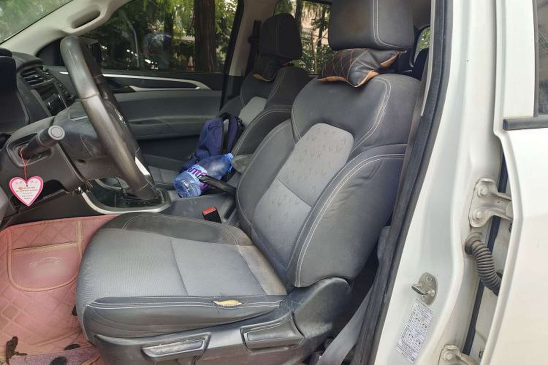 Used SAIC MAXUS T60 2020 2.0T Diesel Automatic 2WD High-Ride Pioneer Edition Long-Body China VI Left Front Seat
