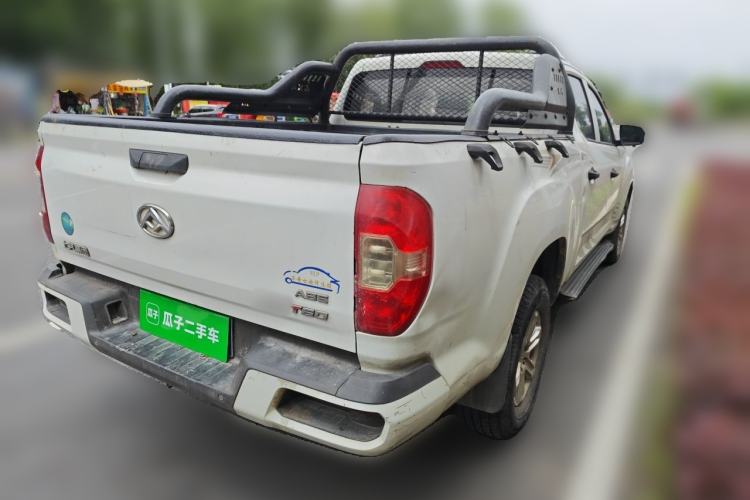 Used SAIC MAXUS T60 2020 2.0T Diesel Manual Two-Wheel Drive High-Ride Pioneer Edition Long Wheelbase China VI Standard Rear Right 45 Deg