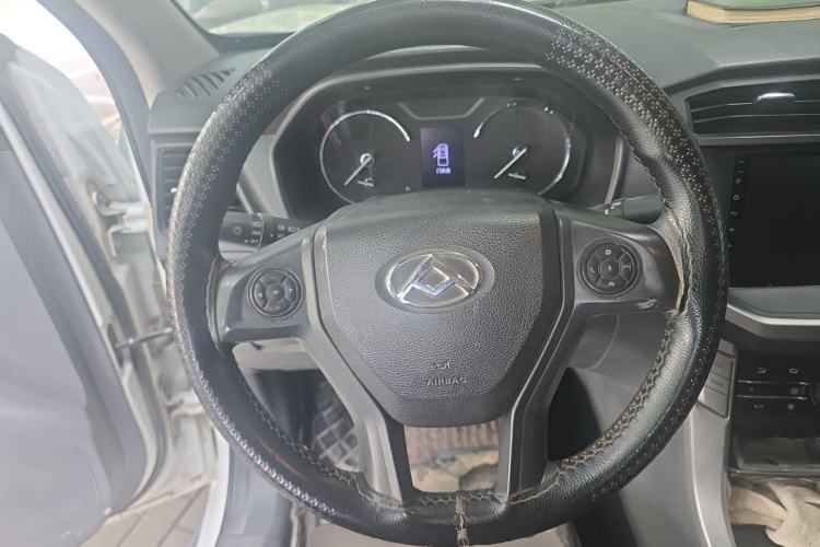Used SAIC MAXUS T60 2020 2.0T Diesel Manual 4x4 High-Ride Pioneer Edition Long Wheelbase China VI Standard Steering Wheel