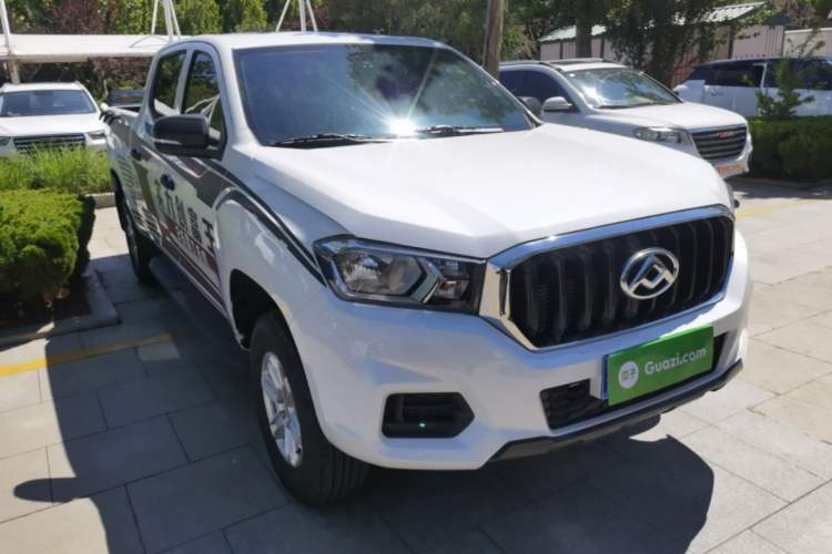 Used SAIC MAXUS T60 2026 Model 2.0T Manual Diesel Two-Wheel Drive Long Box Wheel Package—Comfort Edition Front Right 45 Deg