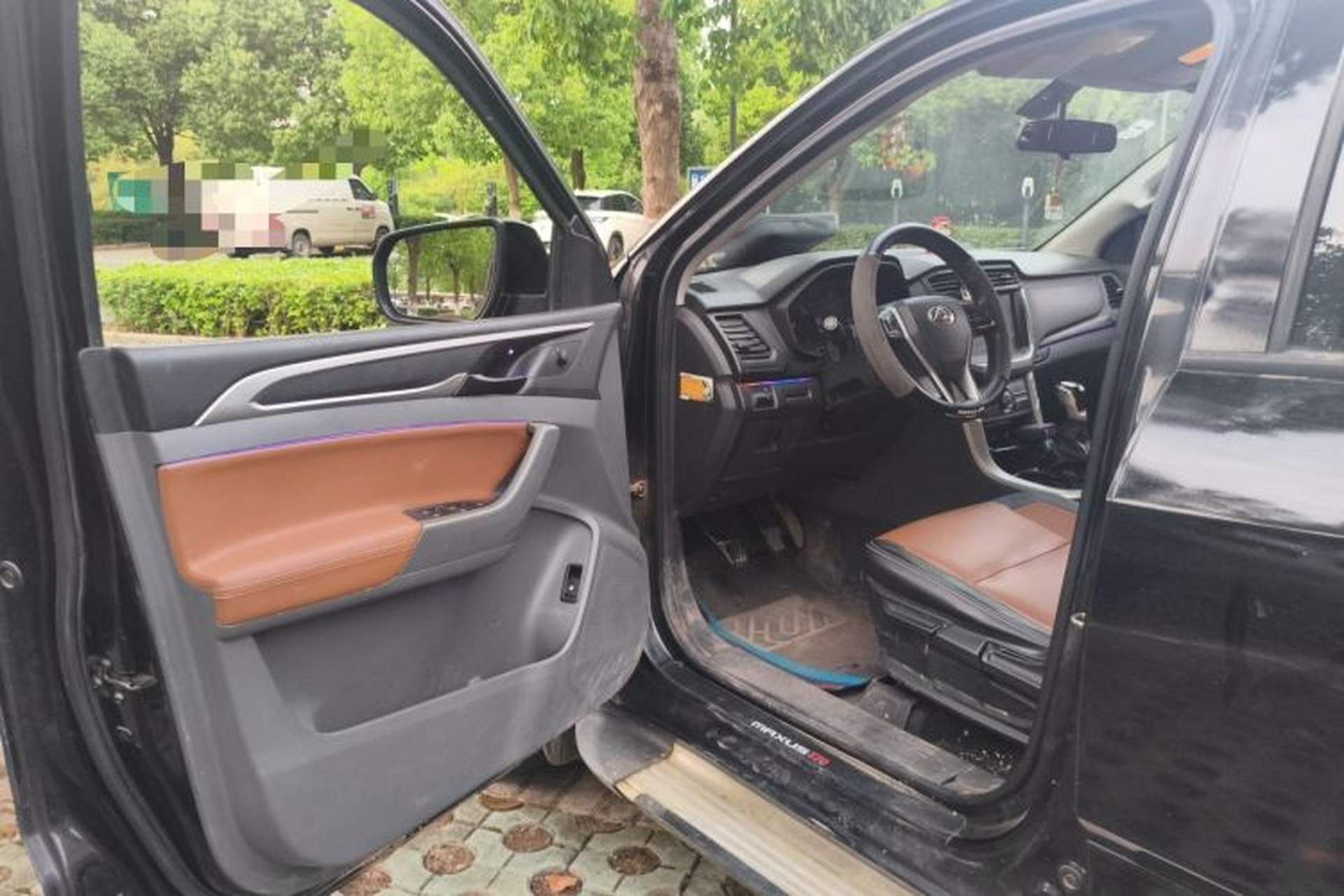 Used SAIC MAXUS T70 2019 2.0T Diesel Manual 4x4 Comfort Edition with Long Bed and High Ground Clearance Driver Seat