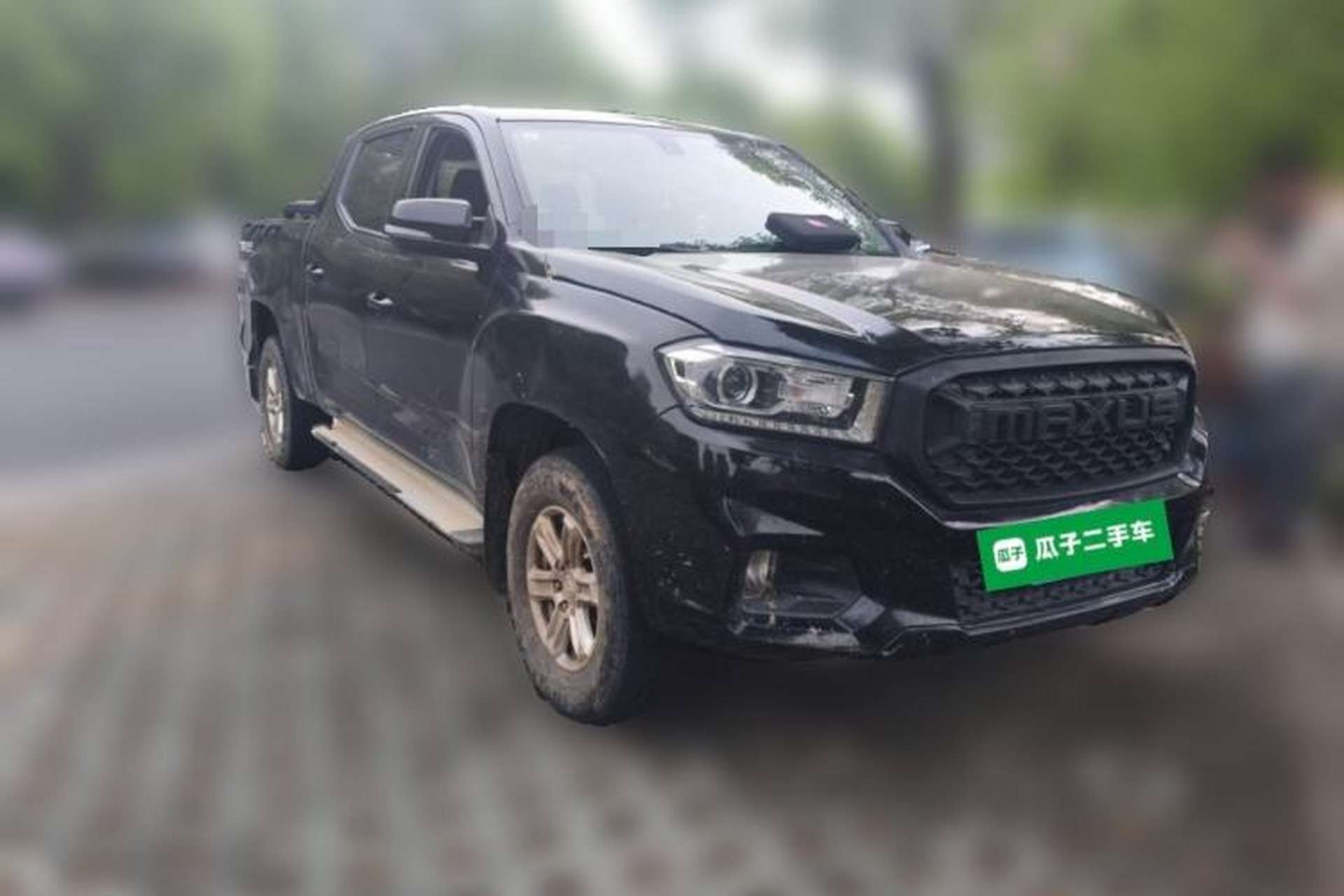 Used SAIC MAXUS T70 2019 2.0T Diesel Manual 4x4 Comfort Edition with Long Bed and High Ground Clearance Front Right 45 Deg