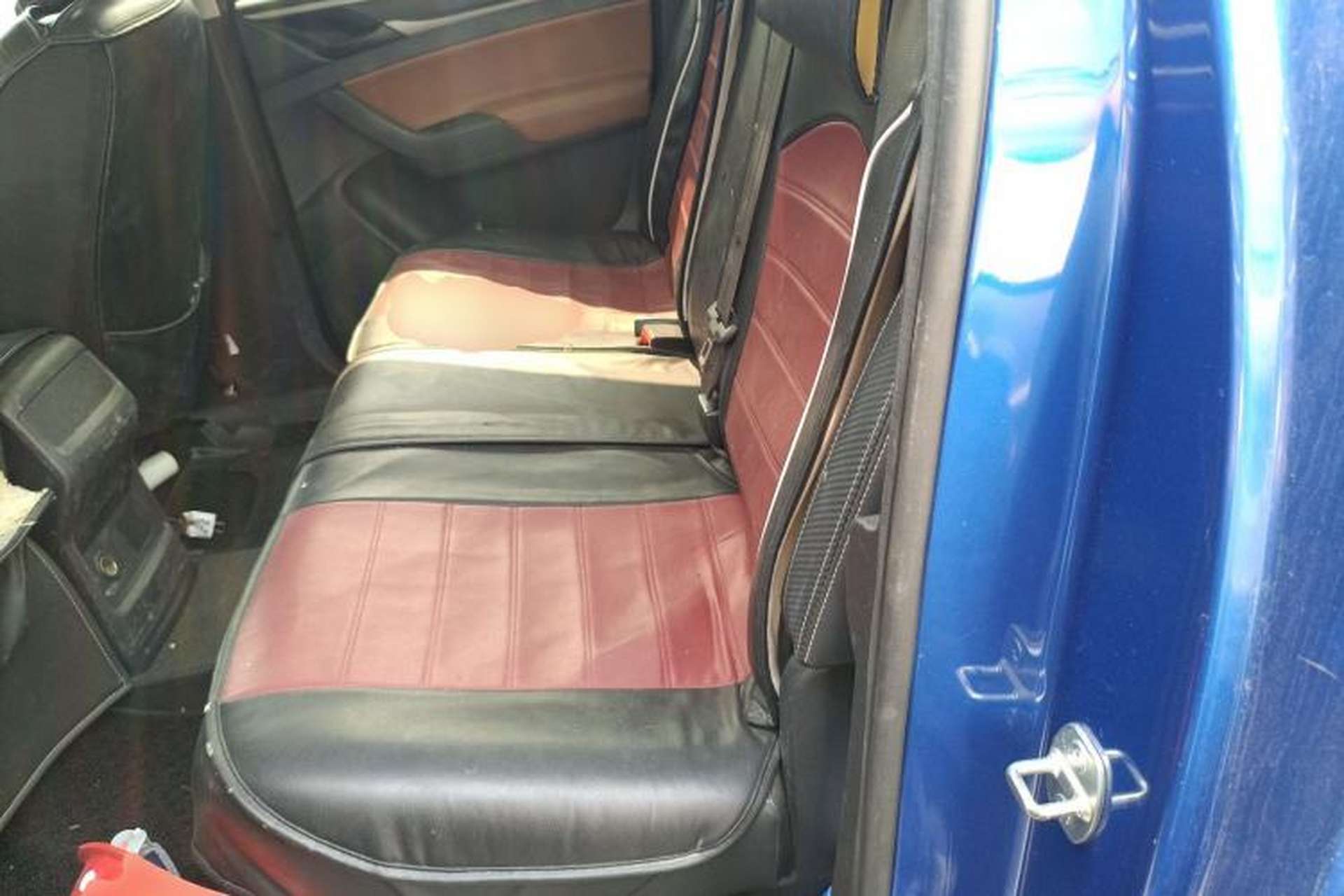 Used SAIC MAXUS T70 2019 2.0T Diesel Automatic 2WD Elite Version with Long Body and High Ground Clearance Left Rear Seat