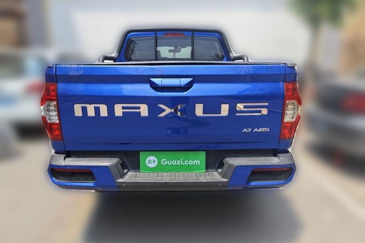 Used SAIC MAXUS T70 2019 2.0T Diesel Automatic Two-Wheel Drive Comfort Edition with Long Bed and High Ground Clearance Rear