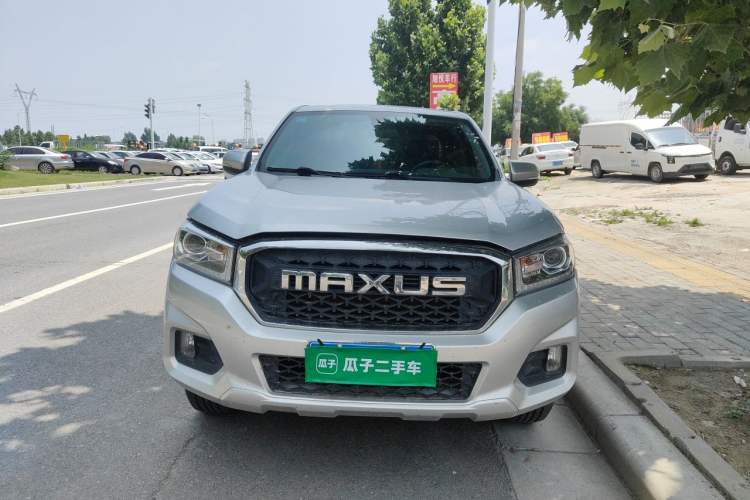 Used SAIC MAXUS T70 2019 2.0T Diesel Automatic Two-Wheel Drive Comfort Edition with Long Bed and High Ground Clearance Front