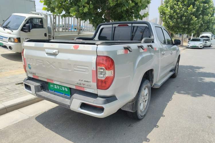 Used SAIC MAXUS T70 2019 2.0T Diesel Automatic Two-Wheel Drive Comfort Edition with Long Bed and High Ground Clearance Rear Right 45 Deg