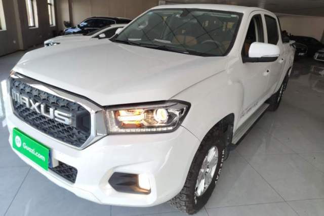 Used SAIC MAXUS T70 2019 2.0T Diesel Manual Two-Wheel Drive Comfort Version with Long Body and High Ground Clearance