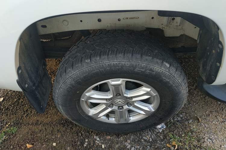 Used SAIC MAXUS T70 2019 2.0T Diesel Automatic 4x4 Comfort Version Standard Box High Ground Clearance Exterior 8