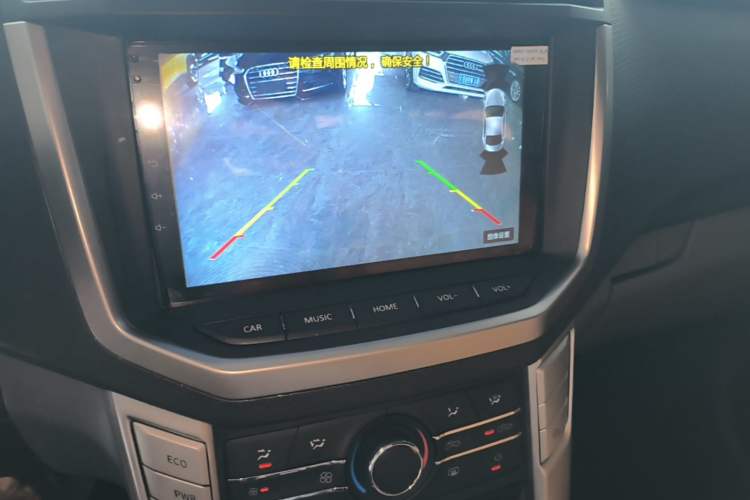 Used SAIC MAXUS T70 2020 2.0T Diesel Automatic 4x4 Australian Version Standard Box High Ground Clearance Audio And AC Panel