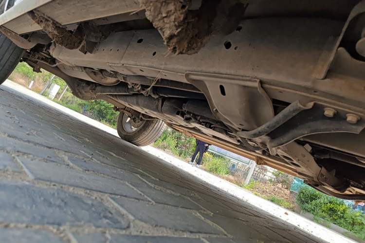 Used SAIC MAXUS T70 2020 2.0T Diesel Automatic 4x4 Australian Version Standard Box High Ground Clearance Chassis Front Right