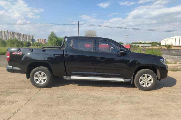 Used SAIC MAXUS T70 2020 2.0T Diesel Manual 4x4 Comfort Edition Long Bed High Ground Clearance Exterior 2