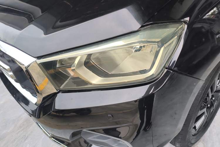 Used SAIC MAXUS T70 2020 2.0T Diesel Automatic 4x4 Australian Version Standard Box High Ground Clearance Left Front Headlight