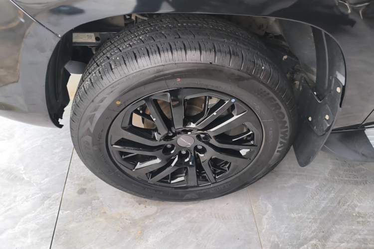 Used SAIC MAXUS T70 2020 2.0T Diesel Automatic 4x4 Australian Version Standard Box High Ground Clearance Left Front Wheel Hub