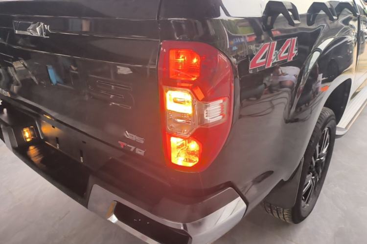 Used SAIC MAXUS T70 2020 2.0T Diesel Automatic 4x4 Australian Version Standard Box High Ground Clearance Right Rear Taillight