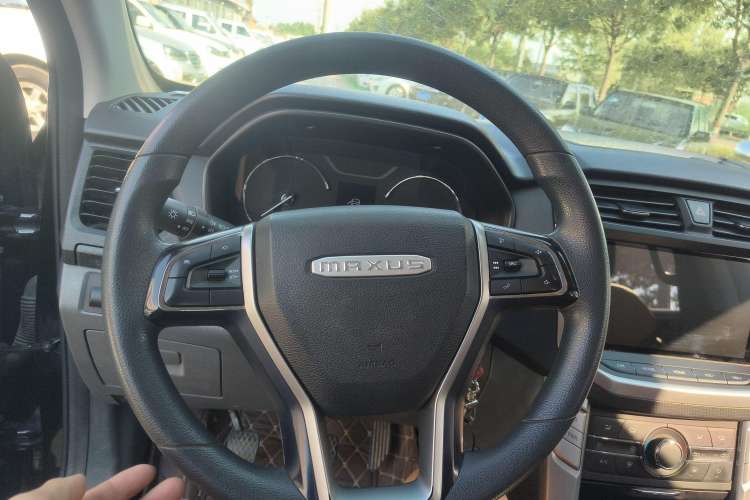 Used SAIC MAXUS T70 2020 2.0T Diesel Manual 4x4 Comfort Edition Long Bed High Ground Clearance Steering Wheel