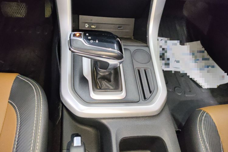 Used SAIC MAXUS T70 2020 2.0T Gasoline Automatic Two-Wheel Drive Comfort Edition Standard Cab High Ground Clearance Gear Lever