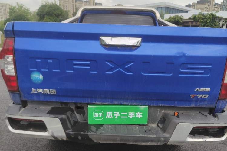 Used SAIC MAXUS T70 2020 2.0T Diesel Manual Two-Wheel Drive Australian Version with Long Bed and High Ground Clearance Rear