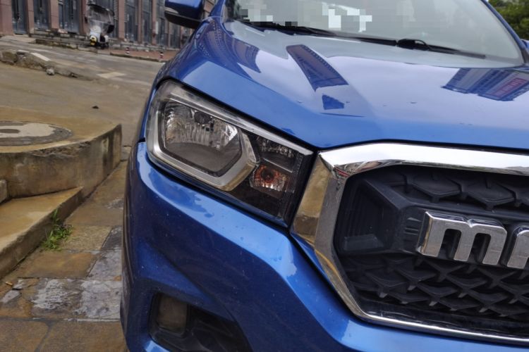 Used SAIC MAXUS T70 2020 2.0T Diesel Manual 4x4 Australian Version with Long Bed and High Ground Clearance Right Front Headlight