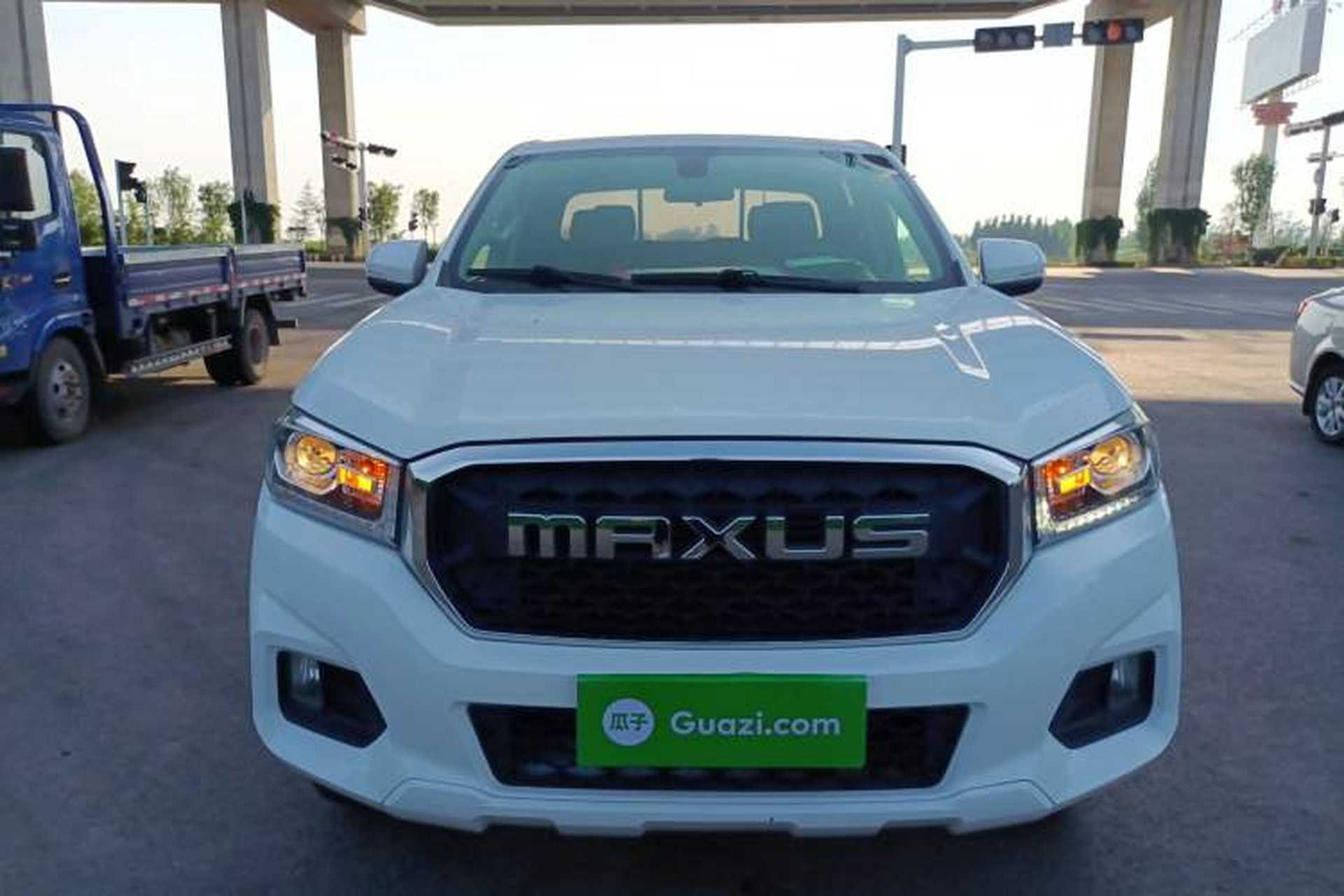 Used SAIC MAXUS T70 2020 2.0T Diesel Automatic 4x4 Commemorative Edition with Long Bed and High Ground Clearance Exterior 1