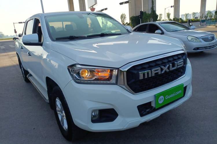 Used SAIC MAXUS T70 2020 2.0T Diesel Automatic 4x4 Commemorative Edition with Long Bed and High Ground Clearance Exterior 2