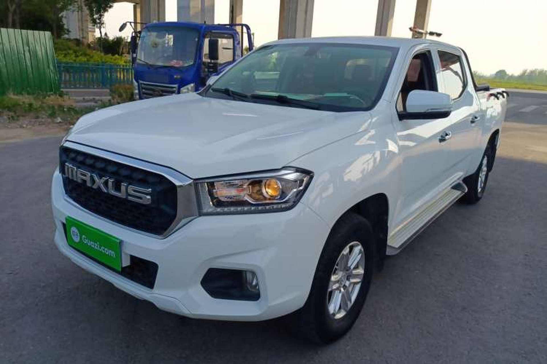 Used SAIC MAXUS T70 2020 2.0T Diesel Automatic 4x4 Commemorative Edition with Long Bed and High Ground Clearance Front Left 45 Deg