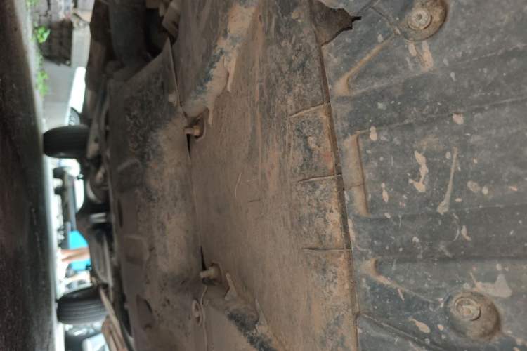 Used SAIC MAXUS T70  Chassis Front