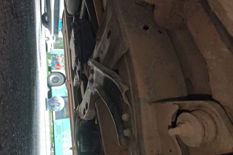 Used SAIC MAXUS T70  Chassis Front Right