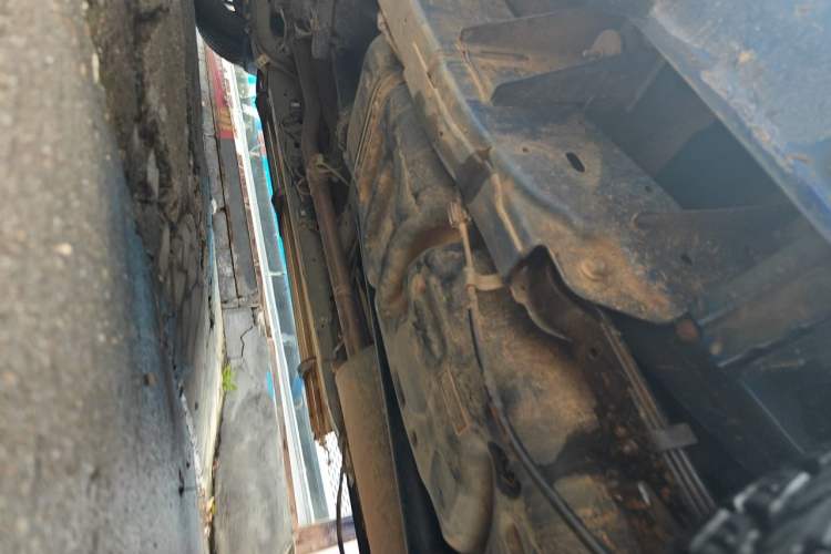 Used SAIC MAXUS T70 2021 2.0T Diesel Automatic 4x4 Australian Version Long Bed High Ground Clearance Chassis Rear Left
